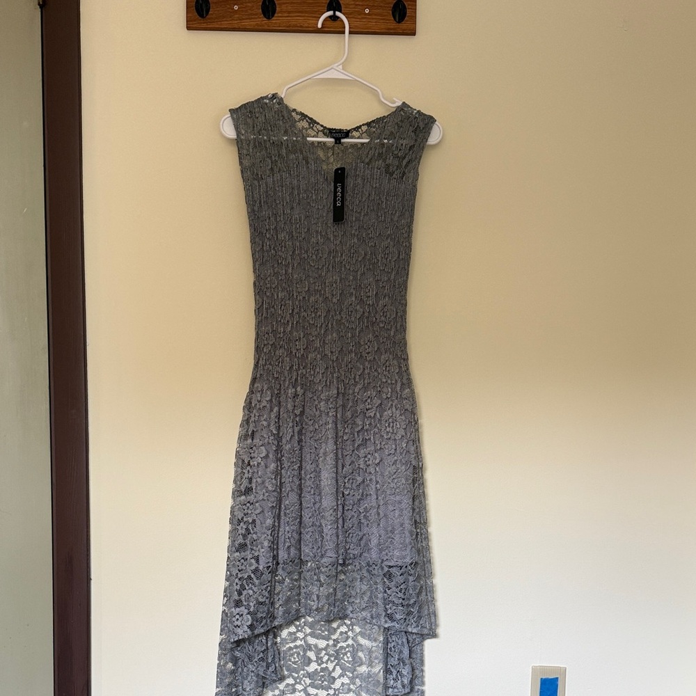 Veeca Lace Dress. Small